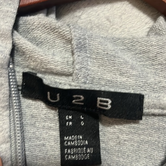 Grey vest from u2b - Picture 2 of 2